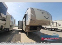 New 2018 Forest River Rockwood Signature Ultra Lite 8290BS available in San Antonio, Texas