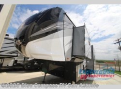 New 2019 Heartland Cyclone 4005 available in San Antonio, Texas