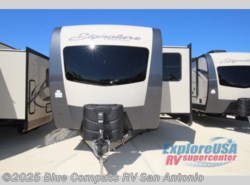 New 2019 Forest River Rockwood Signature Ultra Lite 8335BSS available in San Antonio, Texas