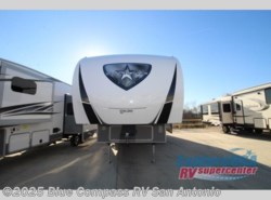 New 2019 Highland Ridge Silverstar Limited SF335MBH available in San Antonio, Texas