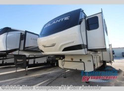 New 2019 CrossRoads Volante 3851FL available in San Antonio, Texas