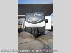 New 2020 Forest River Rockwood Signature Ultra Lite 8332SB available in San Antonio, Texas