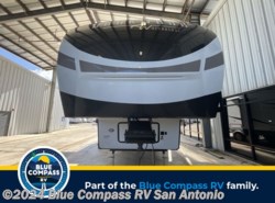New 2024 Forest River Rockwood Signature 361RL available in San Antonio, Texas
