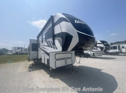 New 2025 Alliance RV Valor 36V11 available in San Antonio, Texas