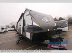 New 2018 CrossRoads Longhorn 328SB available in Wills Point, Texas