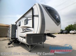 New 2021 Highland Ridge Silverstar SF427BHS available in Wills Point, Texas