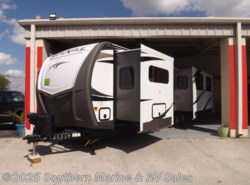New 2019 Palomino Solaire 316 RLTS available in Ft. Myers, Florida