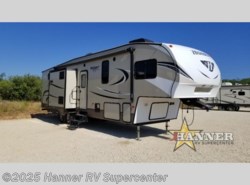 Used 2018 Keystone Hideout 298BHDS available in Baird, Texas
