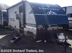 New 2025 Coachmen Catalina Summit Series 7 184BHSX available in Whately, Massachusetts