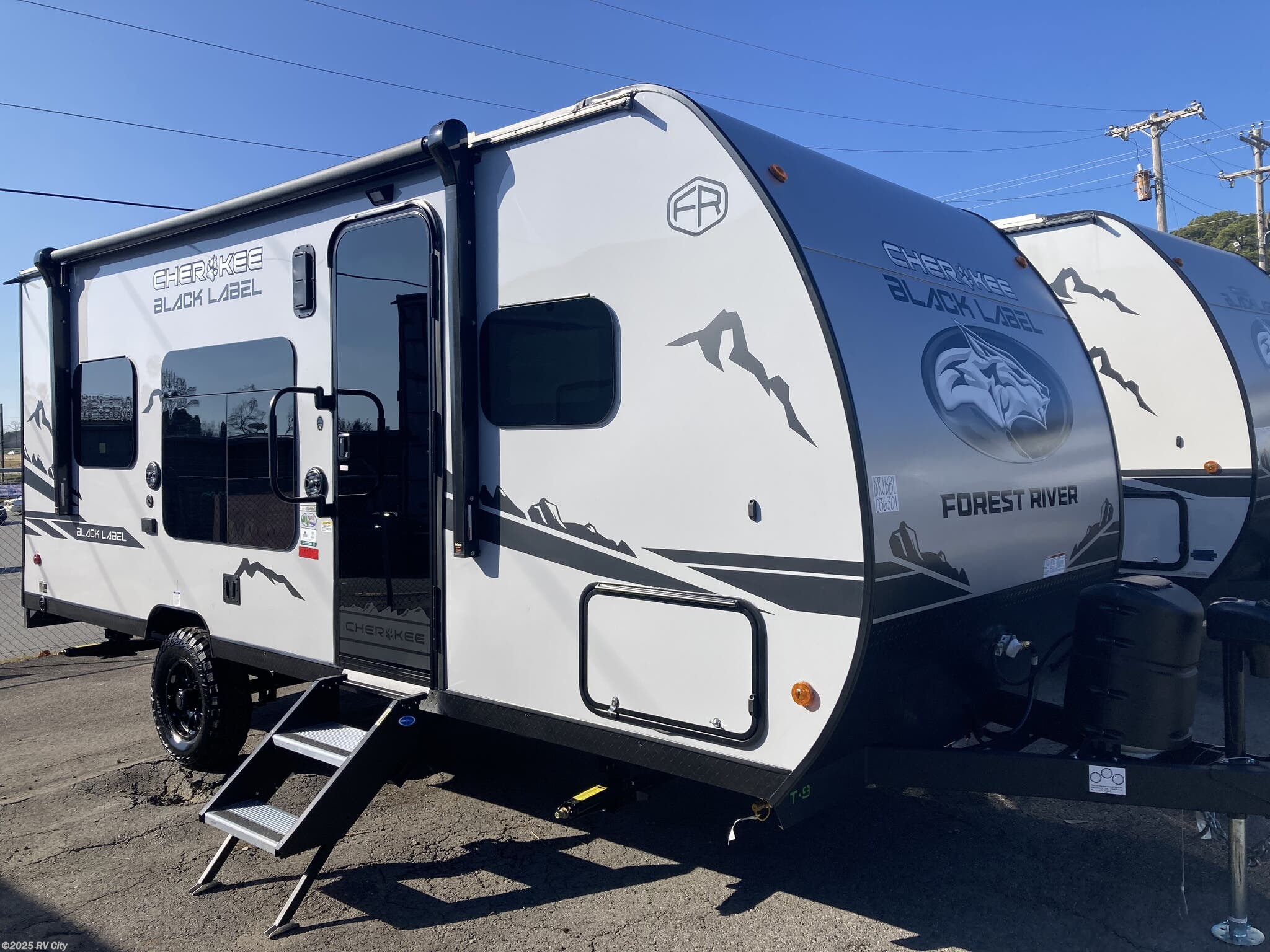 New 2025 Forest River Cherokee Wolf Pup 18RJBBLW available in Benton, Arkansas