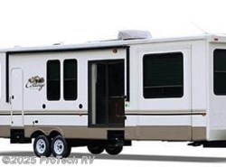Used 2013 Forest River Cedar Creek Cottage 40CRL available in Clermont, Florida