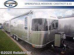 New 2019 Airstream International Signature 25FB available in Springfield, Missouri