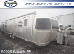 New 2019 Airstream Flying Cloud 30RB available in Springfield, Missouri