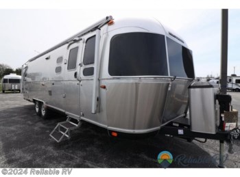 New 2024 Airstream Classic 30RB Twin available in Springfield, Missouri