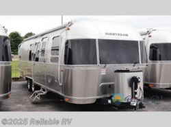 New 2025 Airstream Flying Cloud 30FB Bunk available in Springfield, Missouri