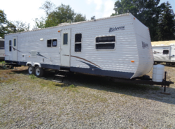 Used 2007 Keystone Hornet Hideout 36BHS available in Apollo, Pennsylvania