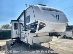 New 2025 Dutchmen Voltage V-Series 3600 available in Fort Worth, Texas