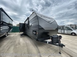 New 2026 CrossRoads Zinger 340LR available in Fort Worth, Texas
