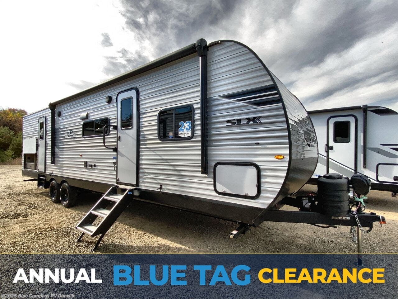 New 2026 Jayco Jay Flight SLX 321BDS available in Ringgold, Virginia