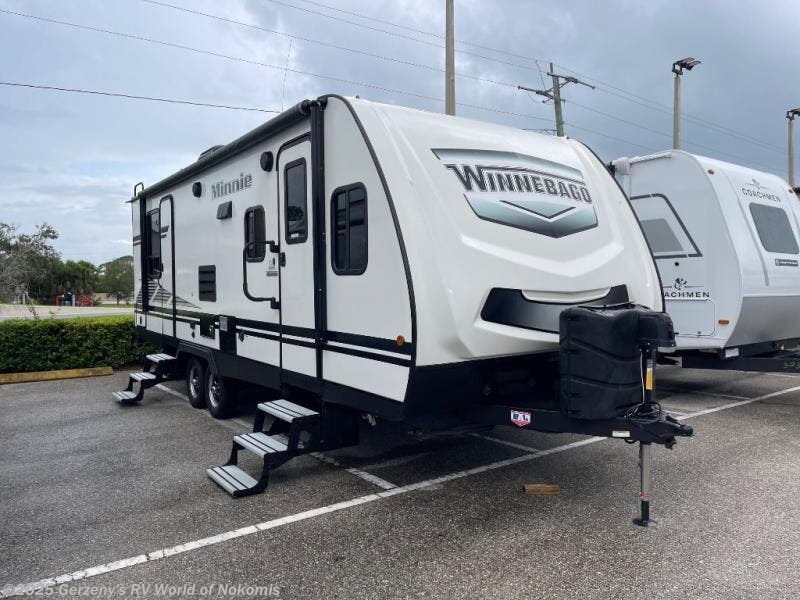Used 2020 Winnebago Minnie Winnie 2500RL available in Nokomis, Florida