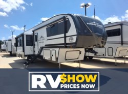 New 2025 East to West Blackthorn 3700BH-OK available in Strafford, Missouri