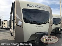 New 2018 Forest River Rockwood Signature Ultra Lite 8328BS available in East Earl, Pennsylvania