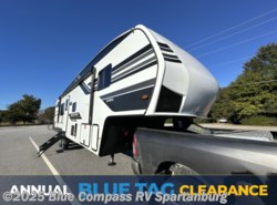 New 2026 Grand Design Reflection 100 Series 32BH available in Duncan, South Carolina