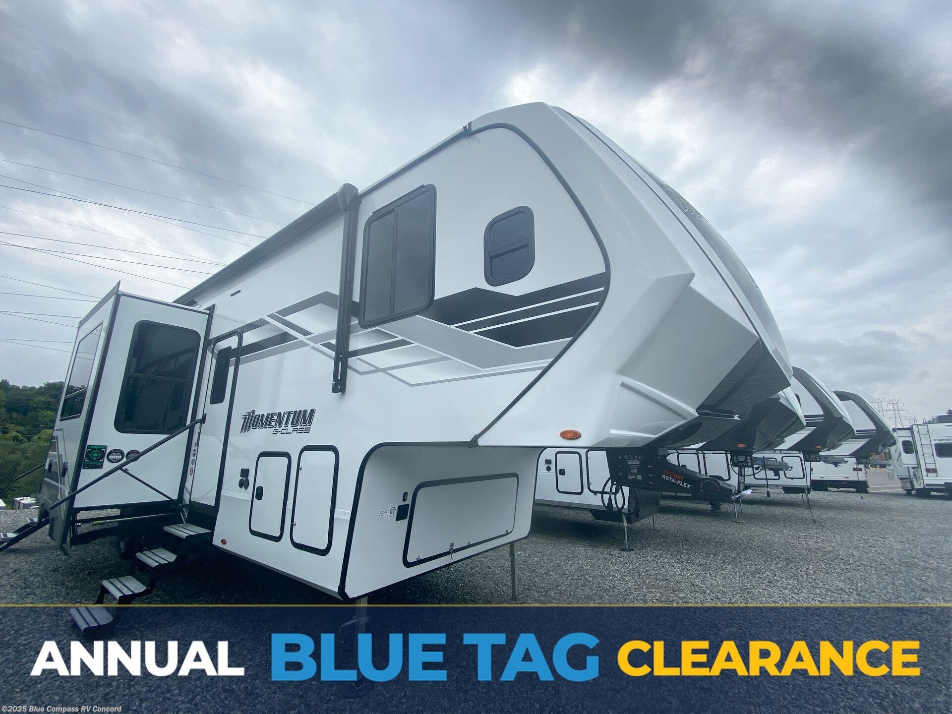 New 2026 Grand Design Momentum G-Class 320G available in Concord, North Carolina