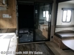 New 2019 Coachmen Freedom Express Blast 301BLDS available in Puyallup, Washington