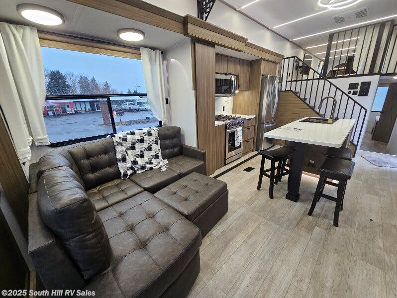 New 2025 Forest River Salem Grand Villa 42 Veranada available in Puyallup, Washington