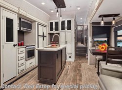 New 2020 Jayco Eagle 319MLOK available in Southaven, Mississippi