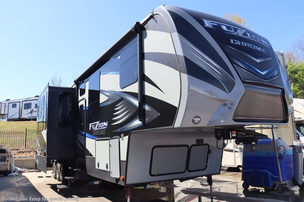 Used 2016 Keystone Fuzion 422 - Chrome available in Southaven, Mississippi