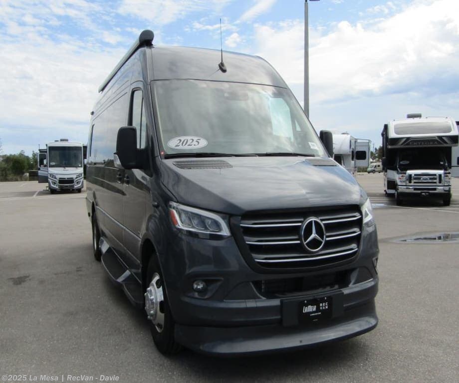 New 2025 Midwest Patriot MD4-RWD available in Davie, Florida