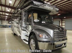 New 2026 Jayco Seneca Prestige 37K-P available in Davie, Florida