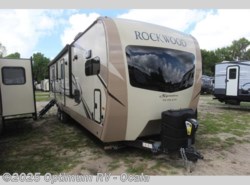 Used 2018 Forest River Rockwood Signature Ultra Lite 8335BSS available in Ocala, Florida