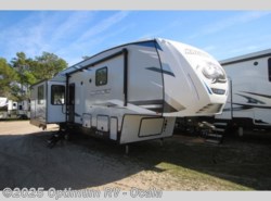 New 2021 Forest River Cherokee Arctic Wolf Suite 3550 available in Ocala, Florida