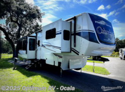 New 2025 Palomino Columbus 380RL available in Ocala, Florida