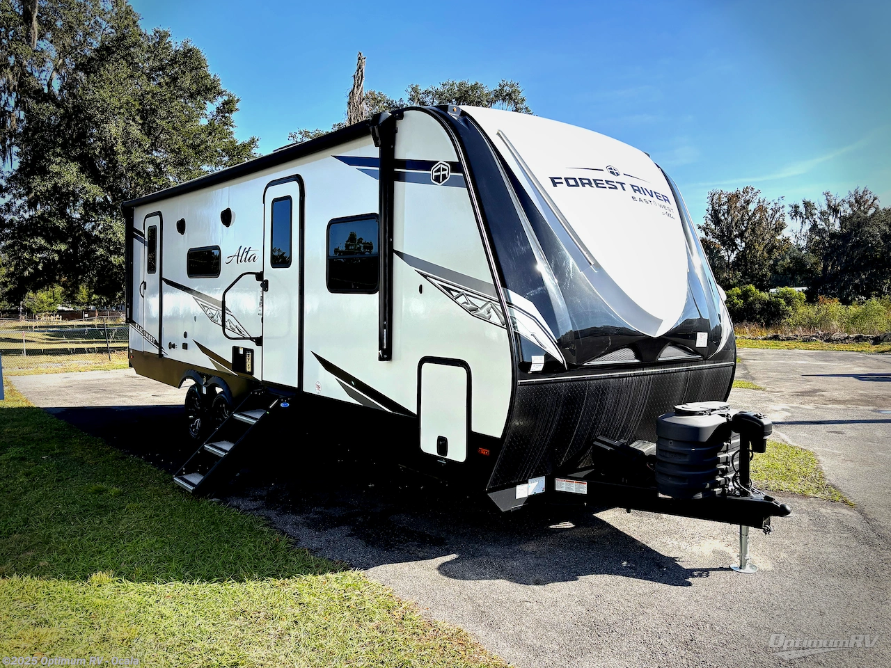 New 2025 East to West Alta 2475KBH available in Ocala, Florida