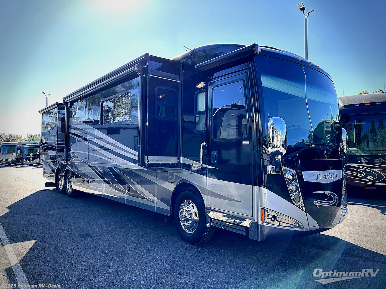 Used 2014 Itasca Ellipse 42QD available in Ocala, Florida