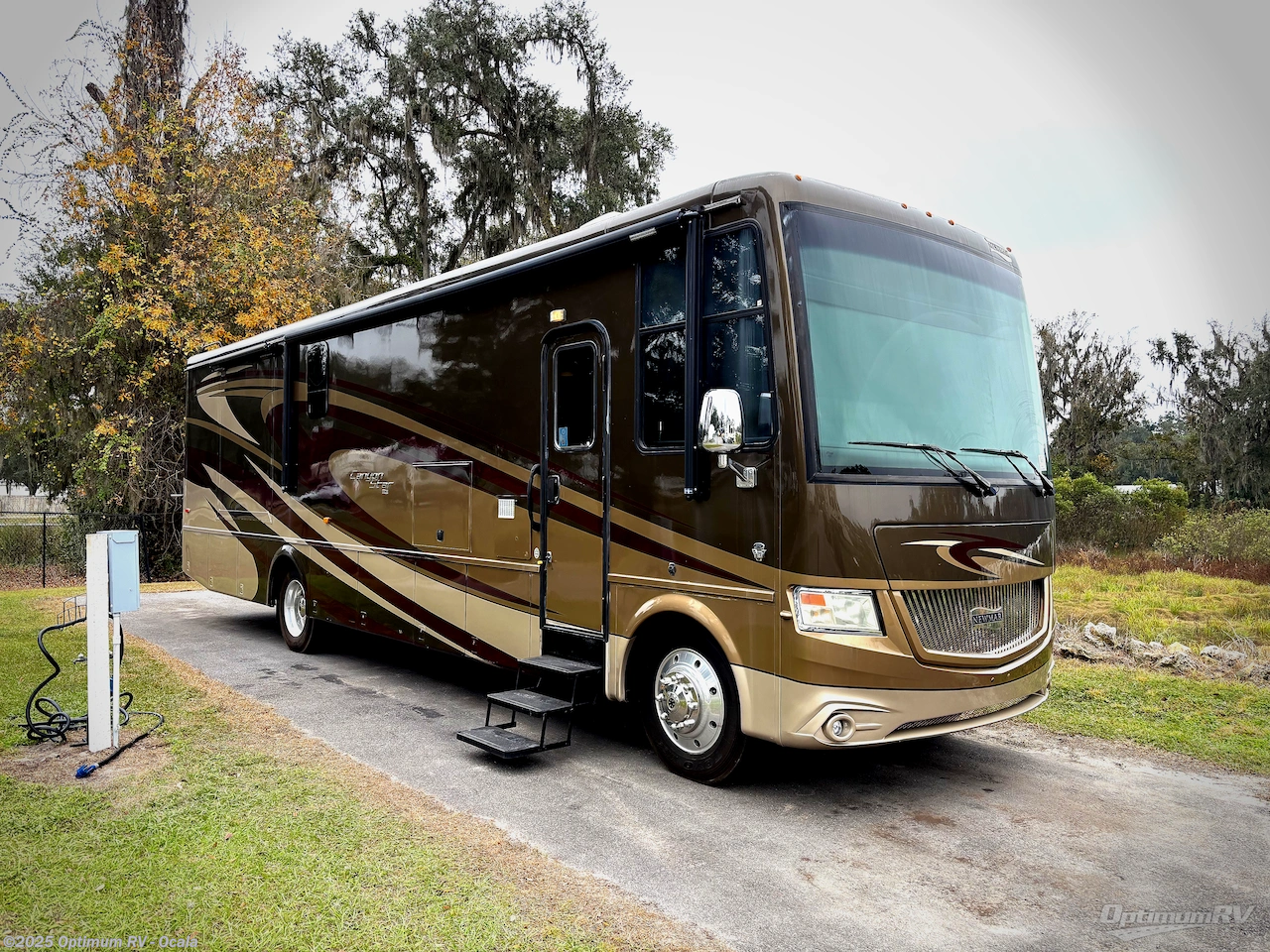 Used 2015 Newmar Canyon Star 3610 available in Ocala, Florida