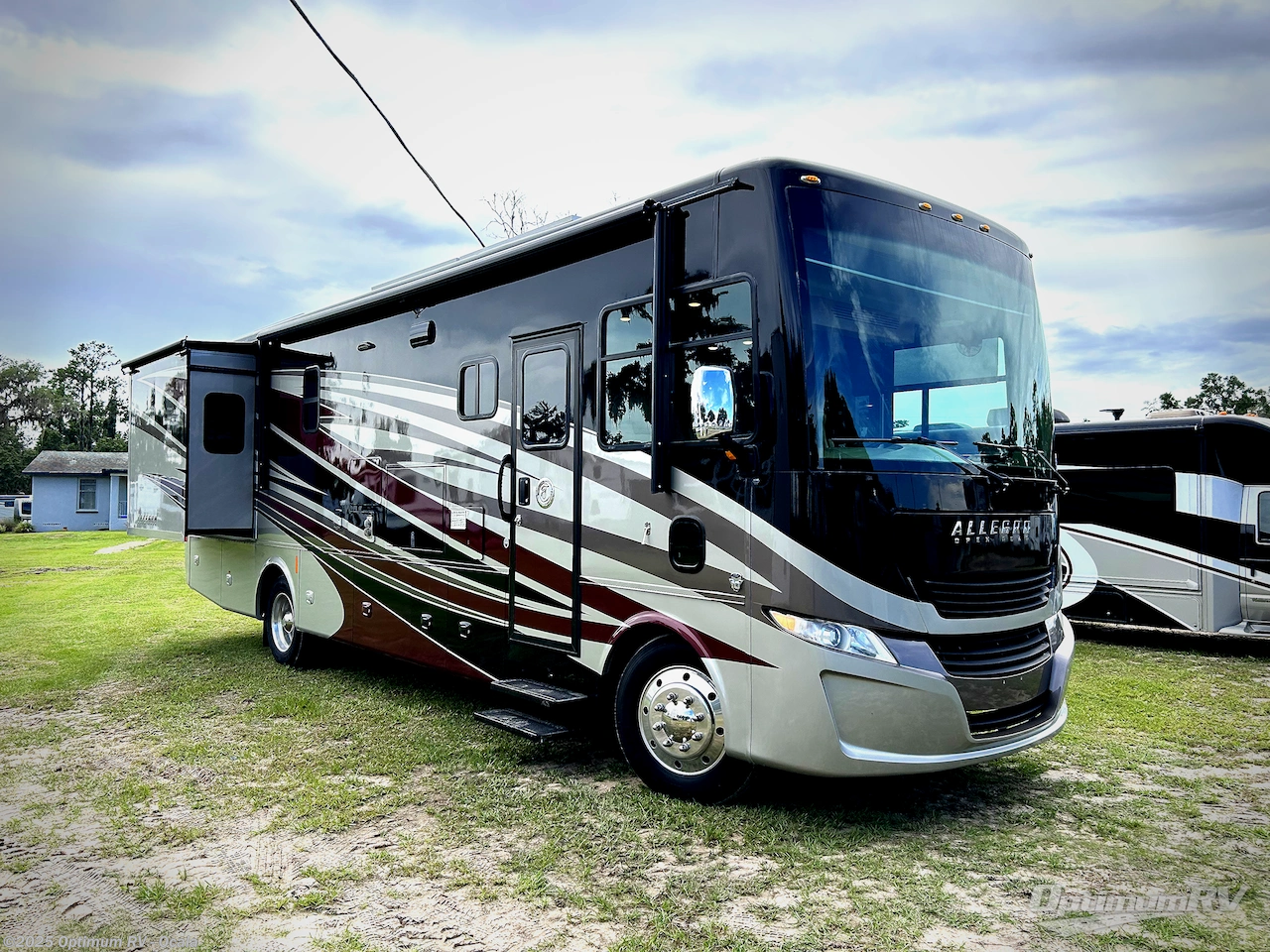 Used 2017 Tiffin Allegro 32 SA available in Ocala, Florida