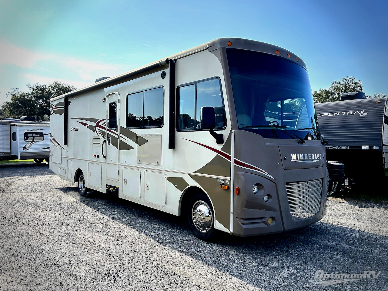 Used 2016 Itasca Sunstar 31BE available in Ocala, Florida