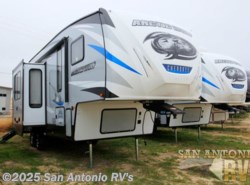 New 2019 Forest River Arctic Wolf 305ML6 available in Seguin, Texas