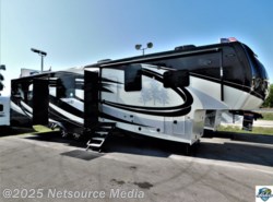 New 2019 CrossRoads Redwood 3991RD available in Fort Myers, Florida