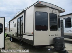 New 2018 Forest River Salem Villa 39FDEN available in Paynesville, Minnesota