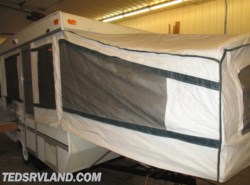 Used 2000 Palomino Yearling available in Paynesville, Minnesota