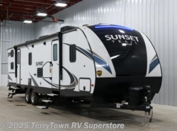 New 2018 CrossRoads Sunset Trail Super Lite 336BH available in Grand Rapids, Michigan