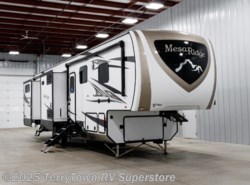 New 2019 Highland Ridge Mesa Ridge MF427BHS available in Grand Rapids, Michigan
