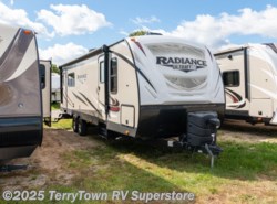 Used 2017 Cruiser RV Radiance 25RK available in Grand Rapids, Michigan