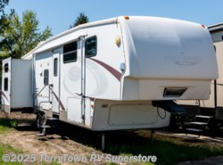 Used 2009 Keystone Montana Mountaineer 332PHT available in Grand Rapids, Michigan